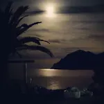 τo κamari *