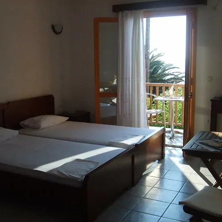 τo κamari Apartment Skyros
