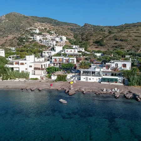 Apartament τo κamari Skyros